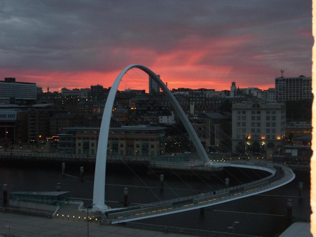 Leonardo Hotel Newcastle Quayside Гейтсхед Екстериор снимка