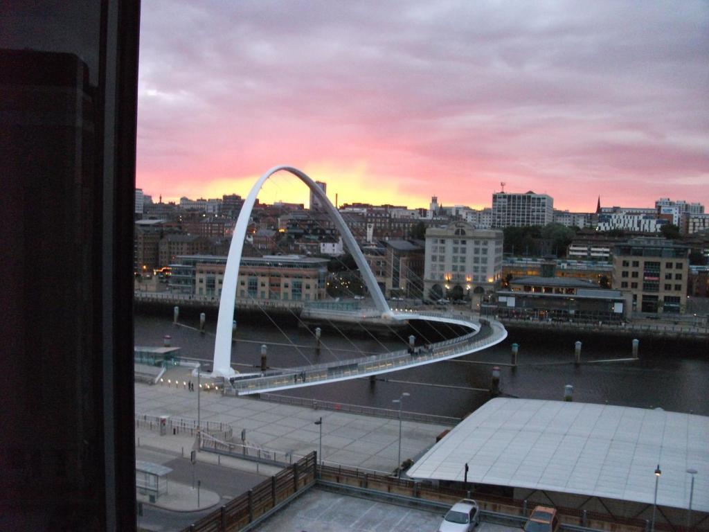 Leonardo Hotel Newcastle Quayside Гейтсхед Екстериор снимка